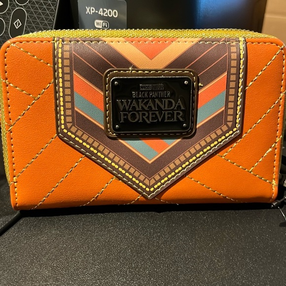 Loungefly Marvel Black Panther Okoye Cosplay Wallet - Picture 6 of 8